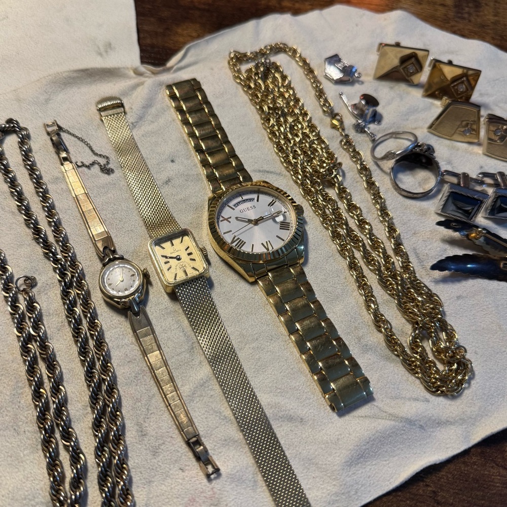 Vintage Watch And Jewelry Lot